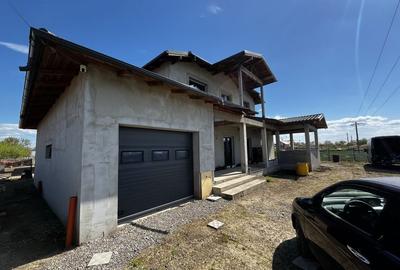 Casă cu 4 camere în Vărsătura - 4