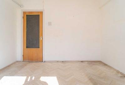 Apartament cu 3 camere în Central - 3