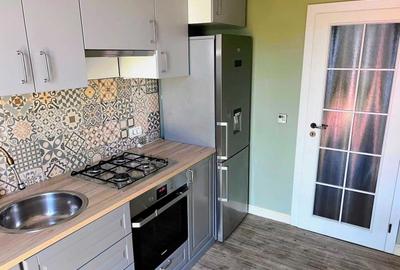 Apartament cu 2 camere decomandat în Dumbrăvița