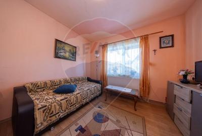 Casă cu 3 camere cu Teren 190 Mp în Cristian - 8