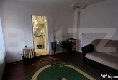 Casă cu 4 camere cu Teren 1182 Mp în Central