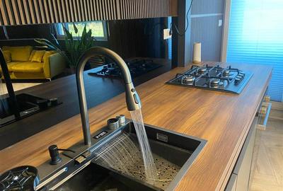 Apartament cu 3 camere decomandat, mobilat în Tătărași