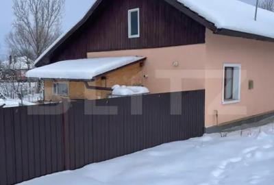Casă cu 3 camere cu Teren 1700 Mp în Central - 4