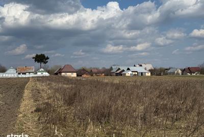 Teren de 3014 mp, în Frătăuții Vechi