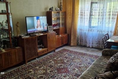 Apartament cu 2 camere în Km 4