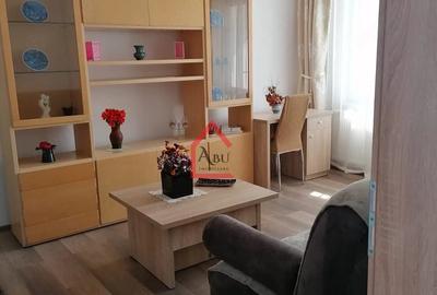 Apartament cu 2 camere decomandat în Filiași