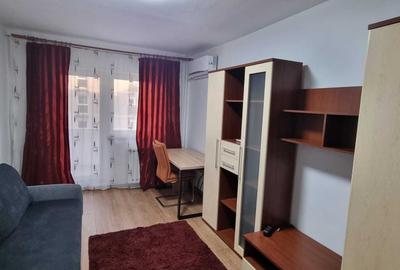 Garsonieră decomandată în Iosia