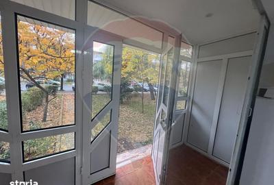 Spațiu comercial, de 60 mp, în Obor