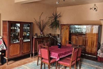Casă cu 6 camere cu Teren 1350 Mp în Central