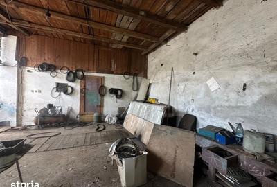 Casă cu 7 camere cu Teren 2500 Mp în Rapoltu Mare - 3