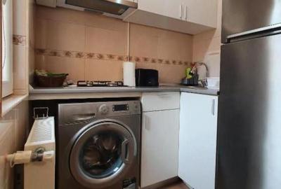 Casă cu 4 camere cu Teren 80 Mp în Central