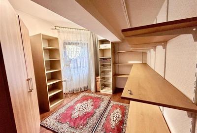 Casă individuală cu 11 camere cu Canalizare în Centrul Civic - 14