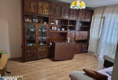 Apartament cu 2 camere în Țiglina 1