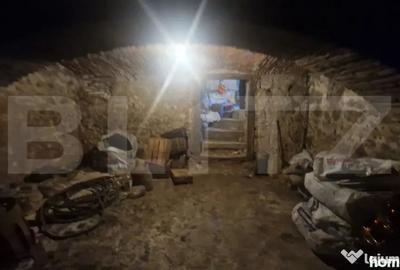 Casă cu 7 camere cu Teren 1353 Mp în Centrul Istoric