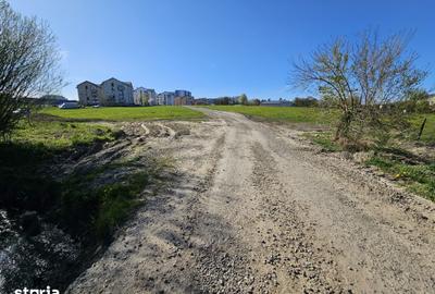 Teren de 1400 mp, în Central