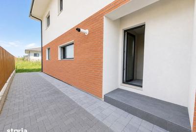 Casă cu 4 camere cu Teren 340 Mp în Chinteni