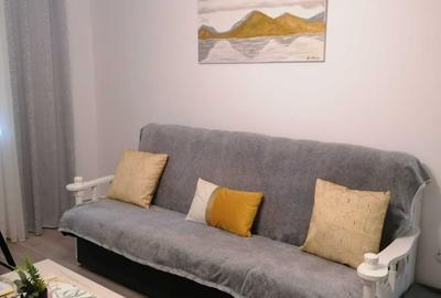 Apartament cu 3 camere decomandat în Central - 2