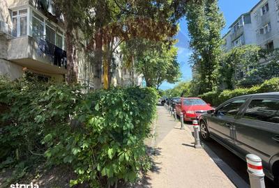 Apartament cu 2 camere semidecomandat, mobilat în Km 4 - 1