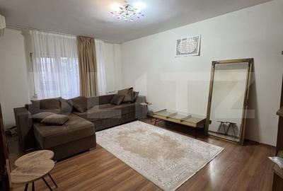Apartament cu 4 camere decomandat, mobilat în Rovine