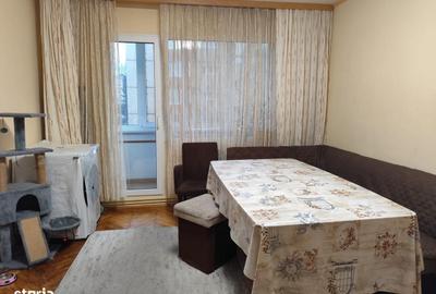 Apartament cu 3 camere semidecomandat în Astra - 6