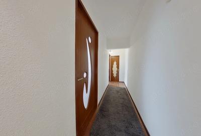 Apartament cu 3 camere decomandat în Bartolomeu - 6