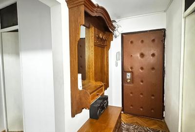 Apartament cu 3 camere în Decebal - 5