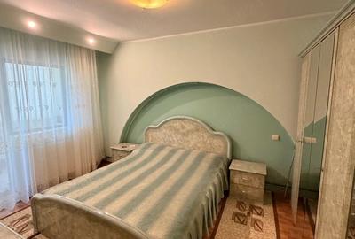 Apartament cu 2 camere decomandat în Mazepa 2