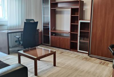 Apartament cu 2 camere decomandat în Nerva Traian