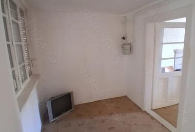 Casă cu 3 camere în Central - 7