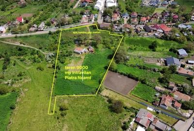 Teren intravilan de 9000 mp, în Vânători