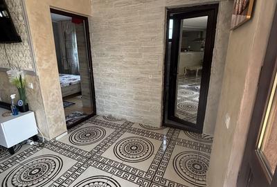Casă cu 3 camere cu Teren 180 Mp în Central