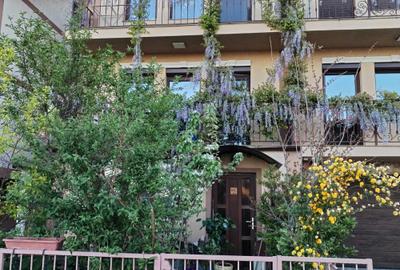 Apartament cu 3 camere decomandat în Central - 2