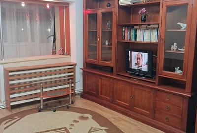 Garsonieră decomandată în Nicolina
