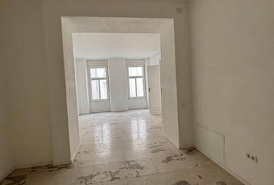 Apartament cu 2 camere decomandat în Ultracentral