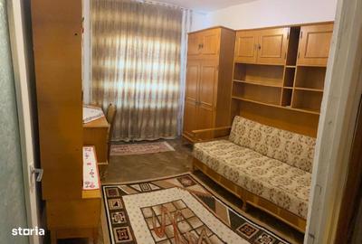 Apartament cu 3 camere decomandat în Între Lacuri - 1