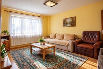 Casă cu 5 camere cu Teren 650 Mp în Exterior Est