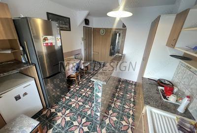Apartament cu 3 camere decomandat în Girocului - 10
