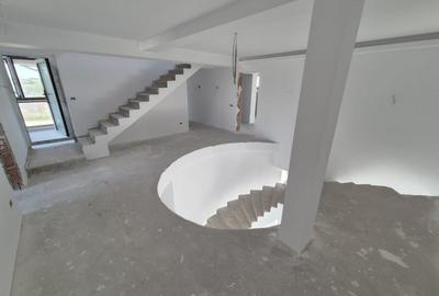 Casă individuală cu 11 camere cu Canalizare în Mogoșoaia - 27