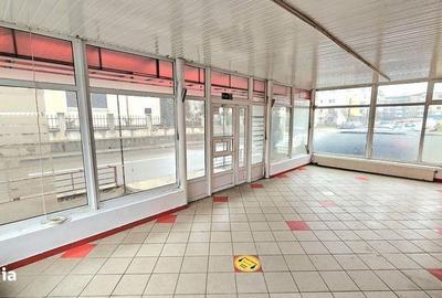 Apartament cu 4 camere în Central - 1
