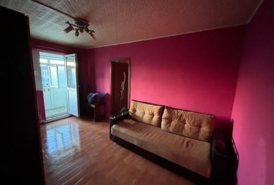 Apartament cu 2 camere decomandat, mobilat în Exterior Est