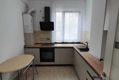 Garsonieră decomandată în Central
