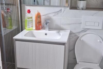 Apartament cu 3 camere decomandat în Exterior Vest - 1
