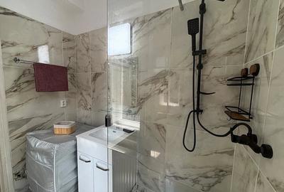 Apartament cu 2 camere nedecomandat în Primăverii