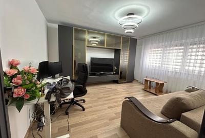 Apartament cu 2 camere decomandat, mobilat în George Enescu