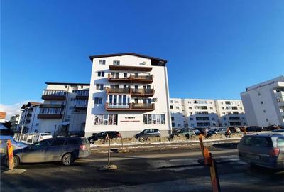 Spațiu comercial, de 500 mp, în Sud - 39
