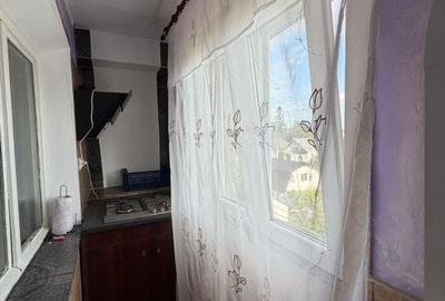 Apartament cu 2 camere decomandat în Vest