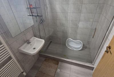 Apartament cu 4 camere semidecomandat în Central - 8