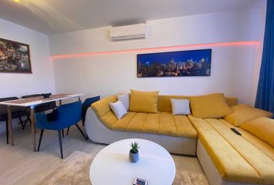 Apartament cu 2 camere semidecomandat în Micro 8