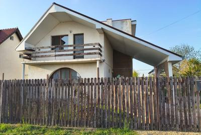 Casă individuală cu 1 camere cu Canalizare în Sântandrei - 1