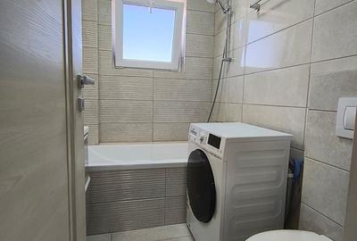 Apartament cu 3 camere semidecomandat, mobilat în 1 Mai - 14